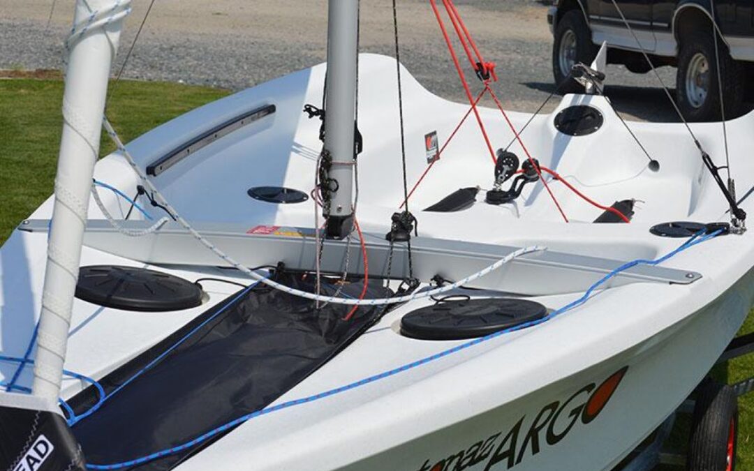 Nuevos barcos en El Atazar: llegan los Topaz Argo